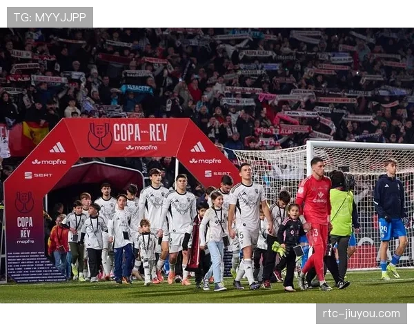 西甲与西班牙教育部联合推出校园反暴力教材,以足球案例倡导体育精神